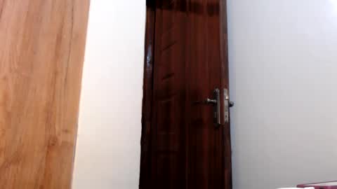 Snapshot of fatpussy_ebony chatting on 01-08-25, 06:20 lexie online show from 01-08-25, 06:20