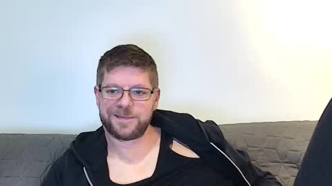 Snapshot of fattenmenow chatting on 11-01-25, 08:33 fattenmenow online show from 11-01-25, 08:33