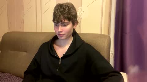 Snapshot of faustfrost chatting on 11-05-25, 11:54 Faust online show from 11-05-25, 11:54