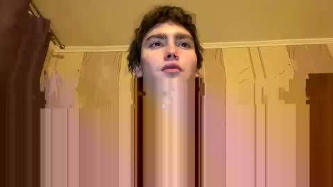 Snapshot of faustfrost chatting on 12-15-25, 05:39 Faust online show from 12-15-25, 05:39