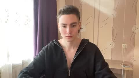 Snapshot of faustfrost chatting on 03-23-26, 12:53 Faust online show from 03-23-26, 12:53