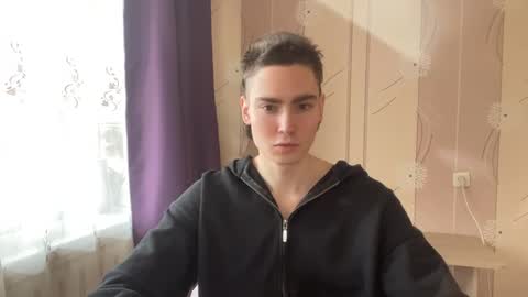 Snapshot of faustfrost chatting on 03-25-26, 12:00 Faust online show from 03-25-26, 12:00