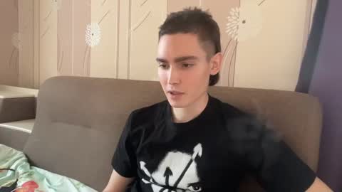 Snapshot of faustfrost chatting on 03-31-26, 01:55 Faust online show from 03-31-26, 01:55