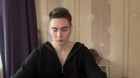 Snapshot of faustfrost chatting on 04-03-26, 12:47 Faust online show from 04-03-26, 12:47