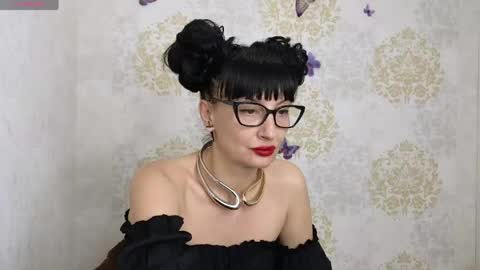 favorite_angel online show from 05-29-26, 07:56