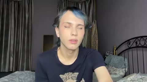 Mark online show from 12-14-25, 04:45