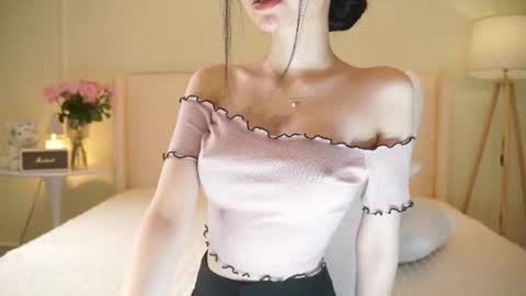 feel_me_00 online show from 01-08-26, 11:29