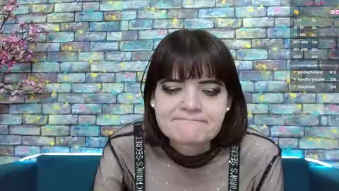 Laura online show from 12-07-24, 01:03