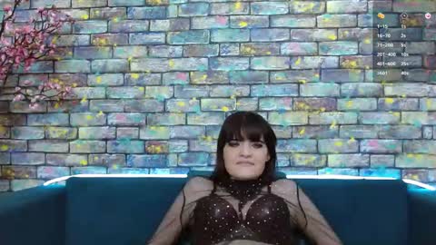 Laura online show from 12-15-24, 01:13