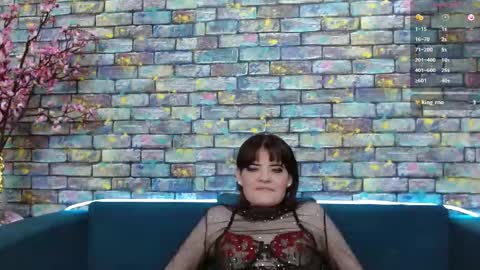 Laura online show from 12-19-24, 04:46