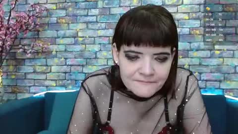 Laura online show from 01-14-25, 05:23