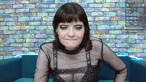 Laura online show from 01-25-25, 01:10