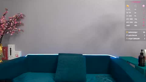 Laura online show from 09-11-25, 07:47