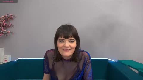 Laura online show from 10-05-25, 11:13