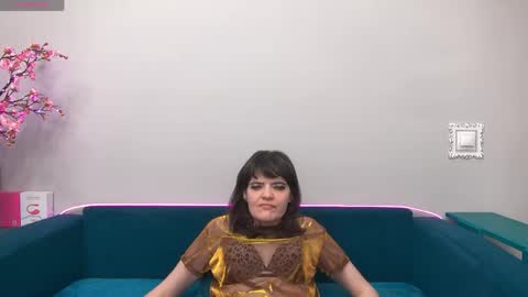 Laura online show from 05-07-26, 09:31