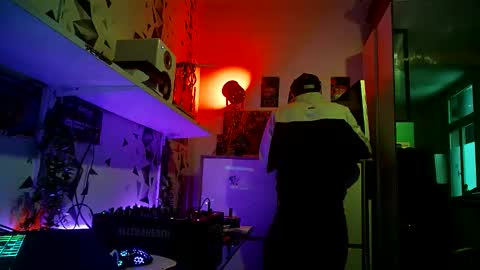 Snapshot of feetamiiin chatting on 02-02-26, 02:05 m0rty online show from 02-02-26, 02:05