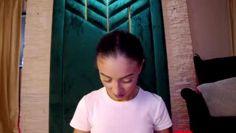 FeetVibe online show from 05-11-26, 04:40