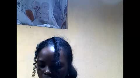 Snapshot of felicia422300 chatting on 05-20-26, 06:03 felicia422300 online show from 05-20-26, 06:03
