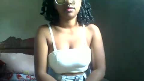 felicie515247 online show from 03-10-26, 10:20