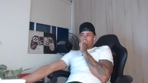 felilope23 online show from 05-16-26, 10:36