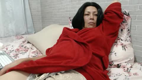 Snapshot of felina_hot chatting on 03-12-26, 05:24 Felina Hot online show from 03-12-26, 05:24