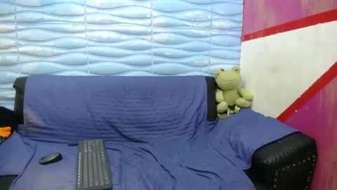 Snapshot of felipe_browns chatting on 01-20-25, 01:21 Felipe Browns online show from 01-20-25, 01:21