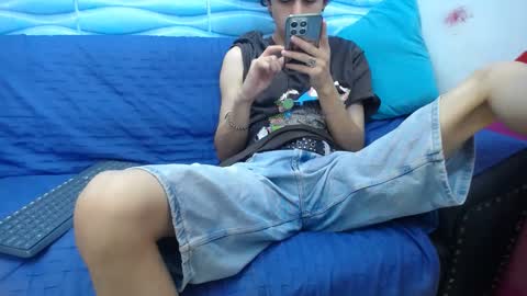 Snapshot of felipe_browns chatting on 03-10-25, 01:54 Felipe Browns online show from 03-10-25, 01:54