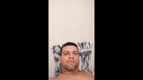 Snapshot of feliperax chatting on 06-08-26, 02:12 feliperax online show from 06-08-26, 02:12