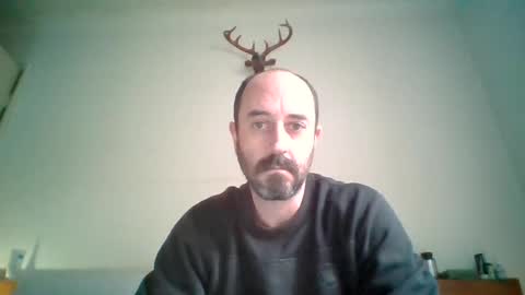 felipesmg2 online show from 06-17-26, 06:42