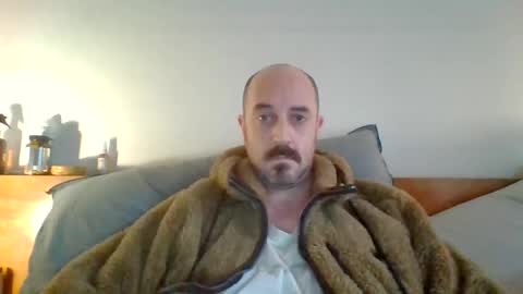 felipesmg2 online show from 07-28-26, 05:23