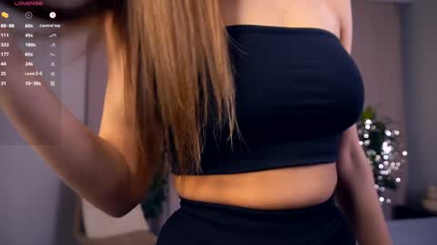 Hello im Nova online show from 03-10-25, 04:17