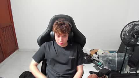 felix0420 online show from 11-20-25, 06:40