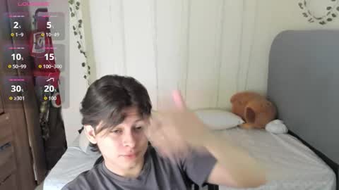 Snapshot of felix_leex chatting on 03-06-26, 07:21 Felix leex online show from 03-06-26, 07:21