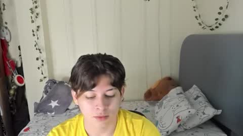 Snapshot of felix_leex chatting on 03-27-26, 07:24 Felix leex online show from 03-27-26, 07:24