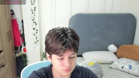 Snapshot of felix_leex chatting on 06-06-26, 06:56 Felix leex online show from 06-06-26, 06:56