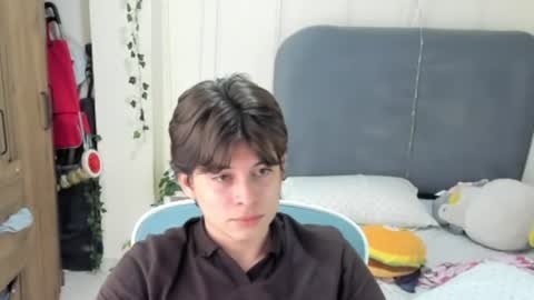 Snapshot of felix_leex chatting on 06-22-26, 07:11 Felix leex online show from 06-22-26, 07:11