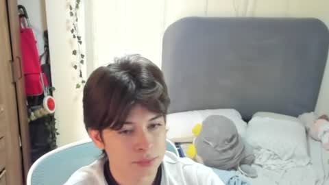 Snapshot of felix_leex chatting on 06-24-26, 07:35 Felix leex online show from 06-24-26, 07:35