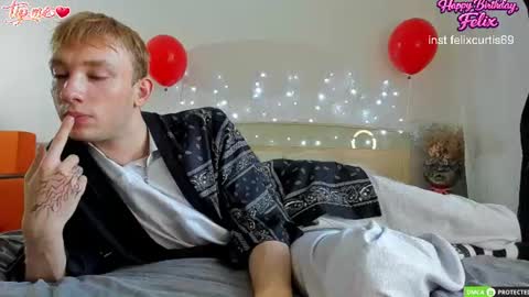 Snapshot of felixcurt69 chatting on 07-11-26, 11:57 felixcurt online show from 07-11-26, 11:57