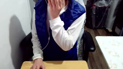 felixlau online show from 12-04-25, 07:00