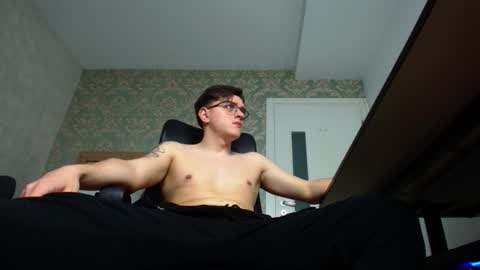 FelixStark online show from 10-24-25, 05:26