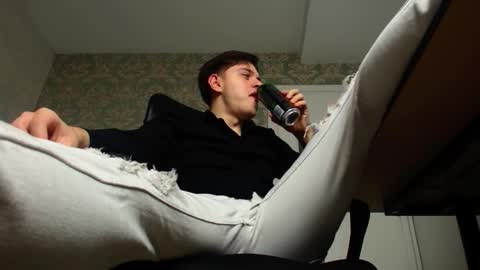 FelixStark online show from 11-15-25, 06:11