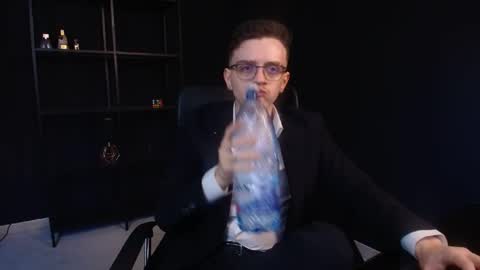 FelixStark online show from 05-18-26, 05:35