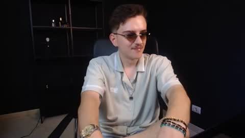 Snapshot of felixstark chatting on 06-25-26, 05:56 FelixStark online show from 06-25-26, 05:56