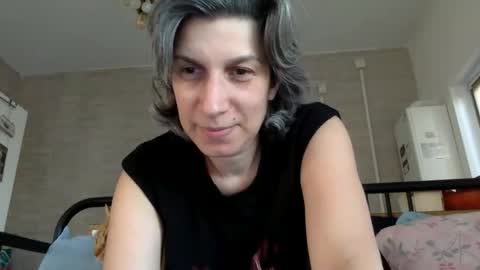 Fell4M online show from 05-18-26, 04:24