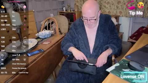 Adam online show from 11-01-25, 09:06