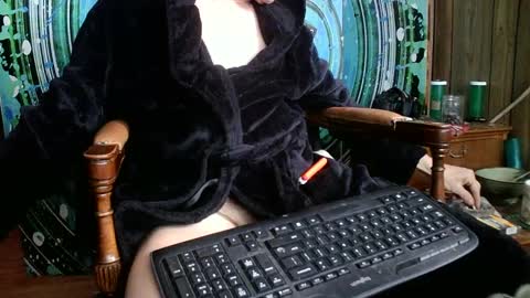 hungnsexy  online show from 02-08-25, 05:18