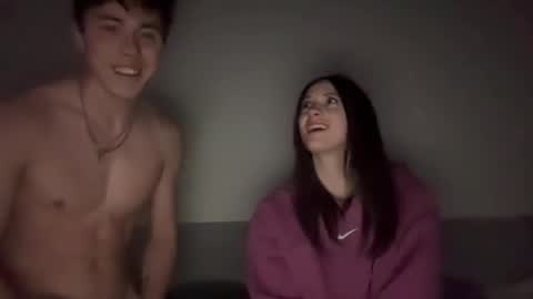 Snapshot of fellowyellow420 chatting on 02-04-26, 09:48 fellowyellow420 online show from 02-04-26, 09:48