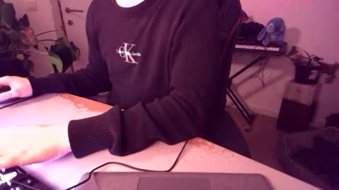 fem_alice_louis_dom online show from 03-24-26, 10:26