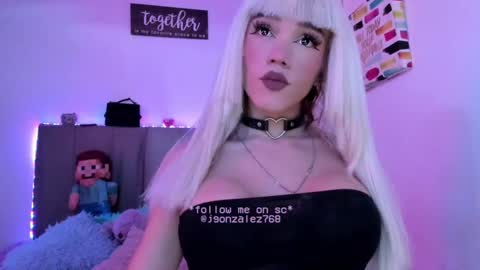 fem_boy6 online show from 12-25-24, 12:47