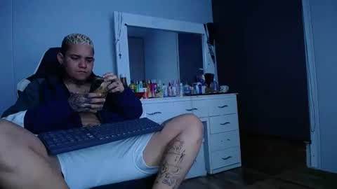 Snapshot of femboy666sixx_ chatting on 03-26-26, 11:27 GABY666 online show from 03-26-26, 11:27